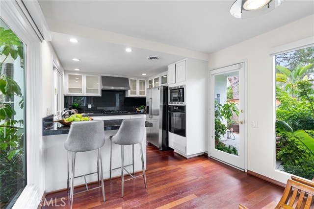 11071 Coronel, North Tustin CA: https://media.crmls.org/medias/78c11d6d-a2cd-4c71-961e-68f416d6e5bc.jpg