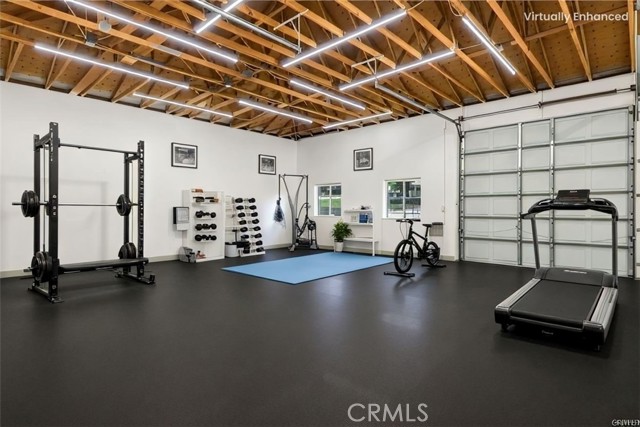 13288 Oak Crest Drive, Yucaipa CA: https://media.crmls.org/medias/78c1ef1e-c28b-4ae2-a679-eb5ccc67a02d.jpg