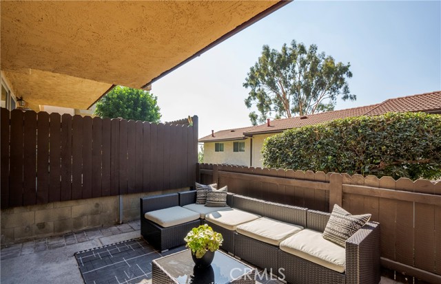 Detail Gallery Image 15 of 29 For 5207 Tierra Bonita Dr, Whittier,  CA 90601 - 2 Beds | 2/1 Baths