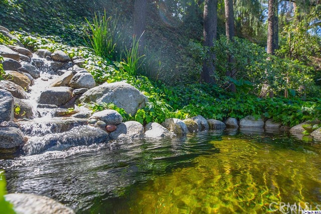 3 Bed Home for Sale in Encino, California