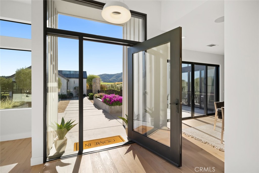 MLS #SC25250908 image #48