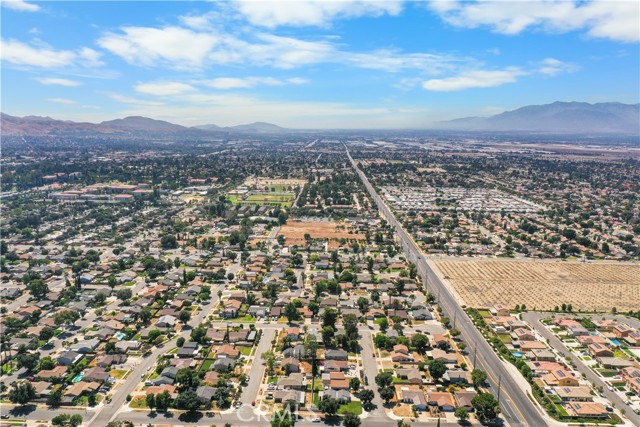 Detail Gallery Image 24 of 26 For 1241 Prado St, Redlands,  CA 92374 - 3 Beds | 2 Baths