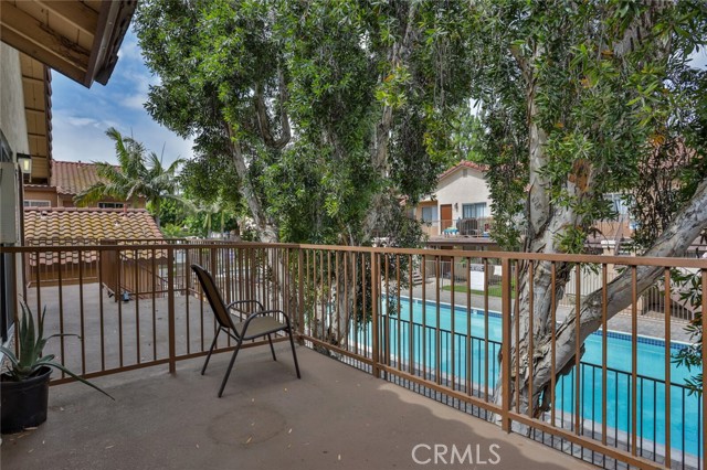 Detail Gallery Image 4 of 44 For 768 La Tierra St #I202,  Corona,  CA 92879 - 2 Beds | 2 Baths