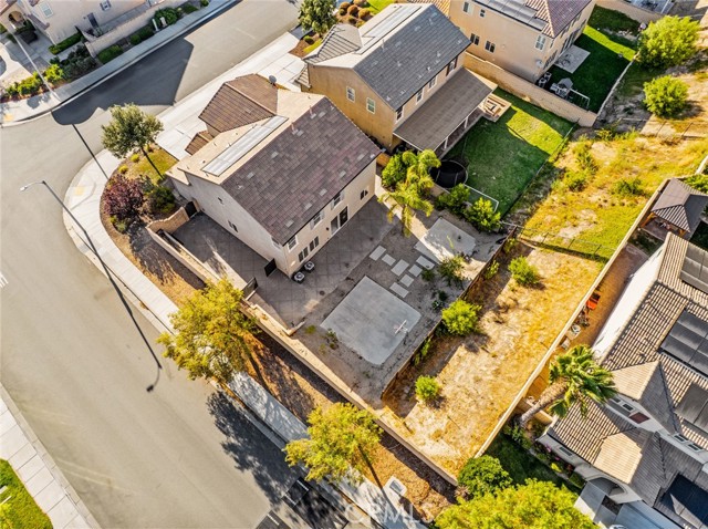 28002 Kenny Lane, Saugus CA: https://media.crmls.org/medias/78c4a7bd-82f9-4a0a-96dc-3b89d3be6d6a.jpg