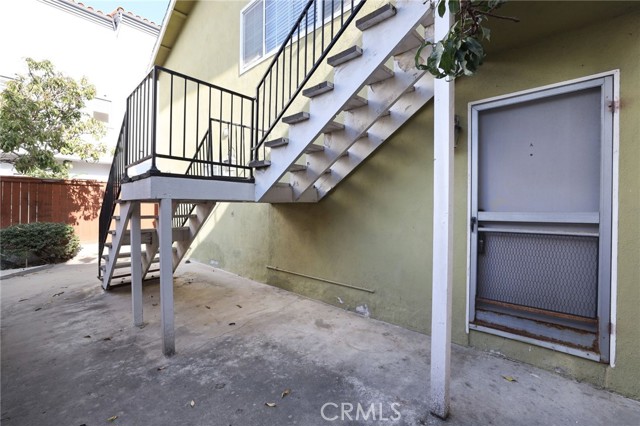 Detail Gallery Image 10 of 10 For 622 10th Street a,  Huntington Beach,  CA 92648 - 0 Beds | 1 Baths