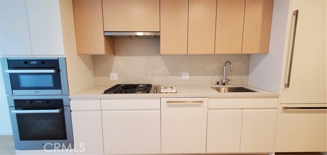 Detail Gallery Image 3 of 31 For 877 Francisco St #2403,  Los Angeles,  CA 90017 - 1 Beds | 1 Baths