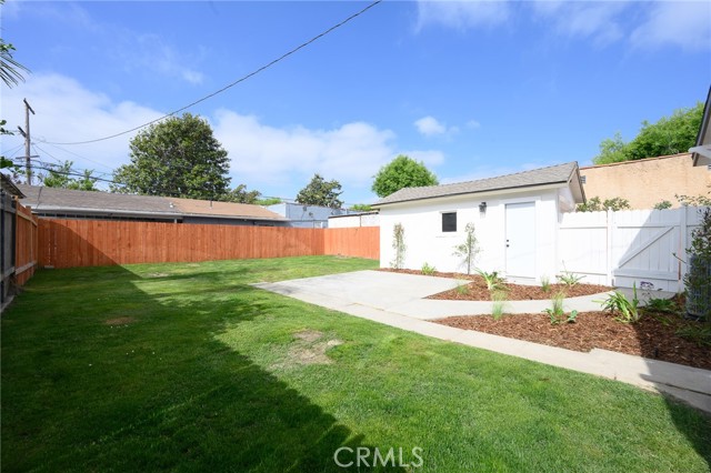 Detail Gallery Image 23 of 31 For 3688 Walnut Ave, Lynwood,  CA 90262 - 3 Beds | 1 Baths