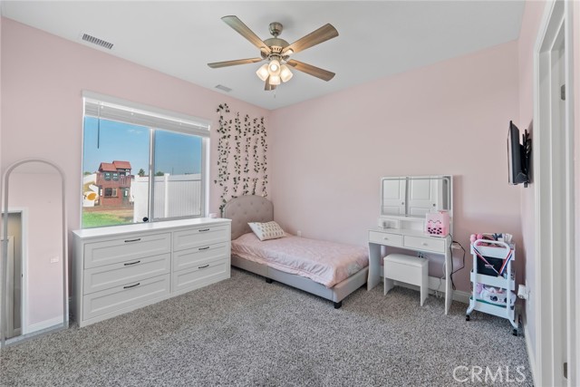 7714 Paisley Avenue, Hesperia CA: https://media.crmls.org/medias/78c581e9-7c61-4d22-8895-e87dad2ca0e7.jpg