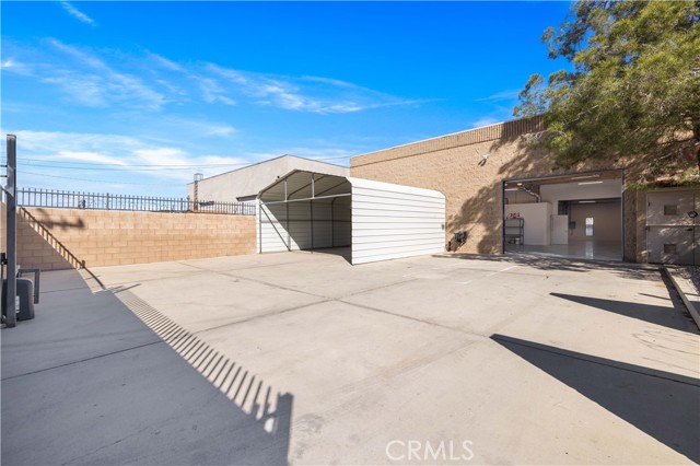 38559 6th Street East, Palmdale, California 93550, ,Commercial Sale,For Sale,6th Street East,SR25041220