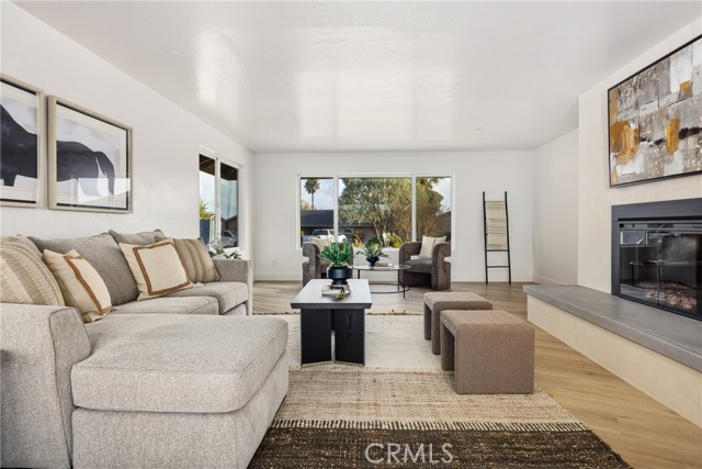 Detail Gallery Image 10 of 34 For 1006 Eagle Ct, Paso Robles,  CA 93446 - 3 Beds | 2 Baths