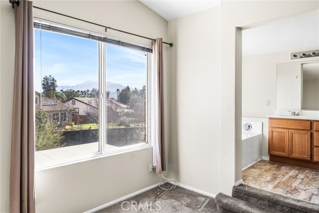 Detail Gallery Image 33 of 47 For 1232 Sunburst, Beaumont,  CA 92223 - 4 Beds | 3 Baths