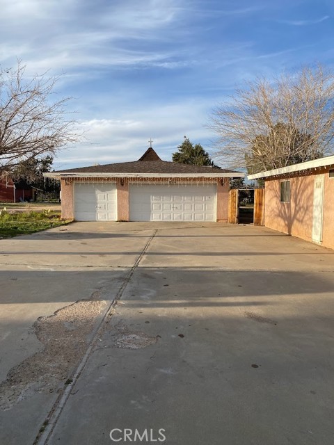 15444 Ash St, Hesperia, CA 92345