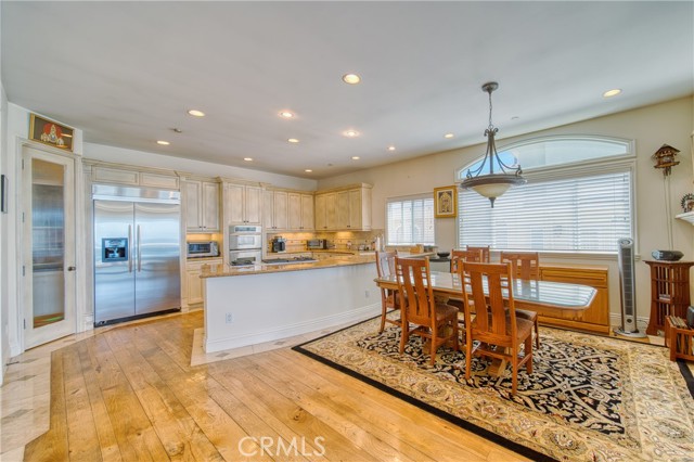 814 Esplanade, Redondo Beach, California 90277, 3 Bedrooms Bedrooms, 0 ,2 BathroomsBathrooms,Residential,For Sale,Esplanade,0,SB26146387 814 Esplanade, Redondo Beach, California 90277, 3 Bedrooms Bedrooms, 0 ,2 BathroomsBathrooms,Residential,For Sale,Esplanade,0,SB26146387