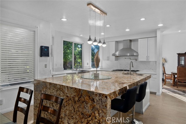 Detail Gallery Image 18 of 69 For 922 Armata Dr, Corona,  CA 92881 - 5 Beds | 4/1 Baths