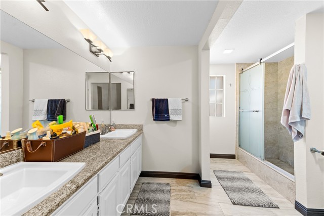 12162 Napoli Drive, Cerritos CA: https://media.crmls.org/medias/78c7735f-1f0b-4193-aa21-85858b8b9d61.jpg