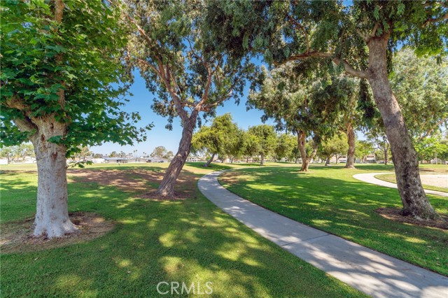 17131 Pinehurst Lane, Huntington Beach CA: https://media.crmls.org/medias/78c7bc85-fd79-4bca-ac0e-7150104ef0ee.jpg