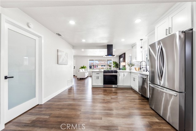 5472 Santa Gertrudes, Garden Grove CA: https://media.crmls.org/medias/78c8234e-909a-4b29-af33-f1f4e795fd79.jpg