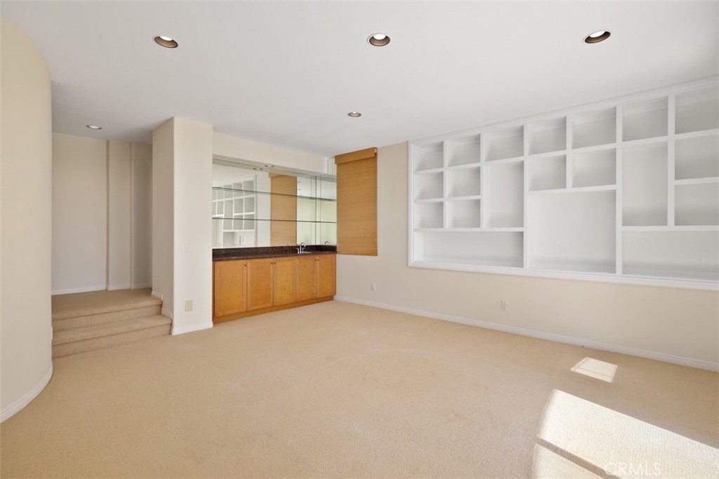 MLS #OC25246752 image #24