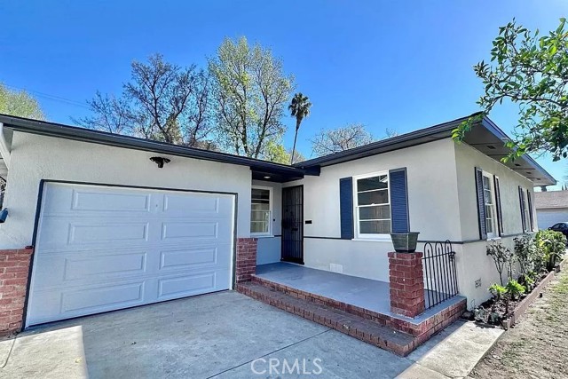 Detail Gallery Image 1 of 24 For 7318 Capps Ave, Reseda,  CA 91335 - 3 Beds | 2 Baths