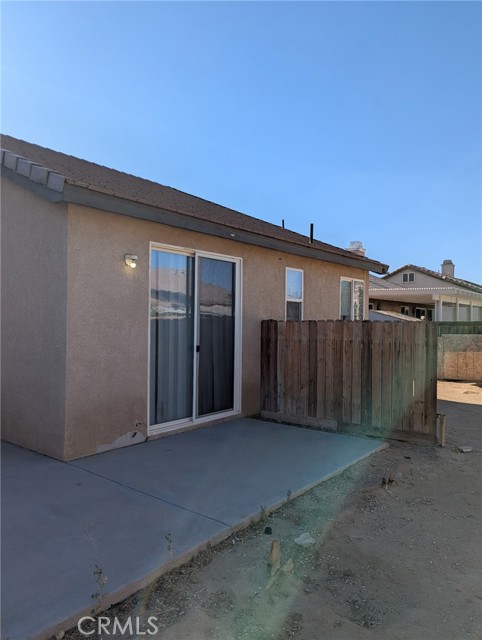 Detail Gallery Image 3 of 5 For 14537 Oakdale Cir, Adelanto,  CA 92301 - 5 Beds | 2 Baths