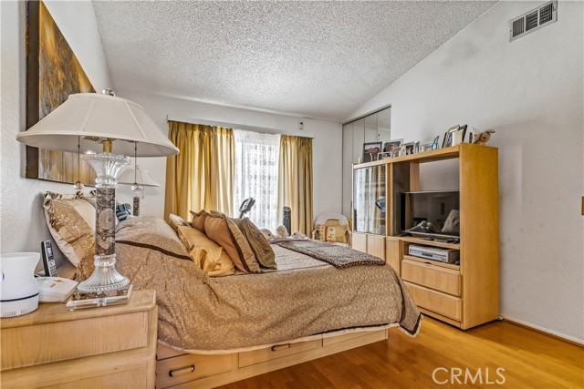 Detail Gallery Image 17 of 27 For 14096 Hillcrest Dr, Fontana,  CA 92337 - 3 Beds | 2 Baths