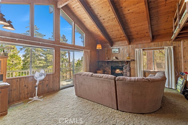 593 Clubhouse, Twin Peaks CA: https://media.crmls.org/medias/78cb103c-87a8-4905-9a1e-a004d004ddfb.jpg