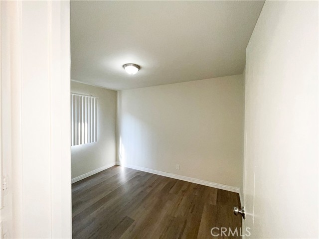 Detail Gallery Image 4 of 14 For 3444 Redondo Beach Bld #1,  Torrance,  CA 90504 - 2 Beds | 1 Baths