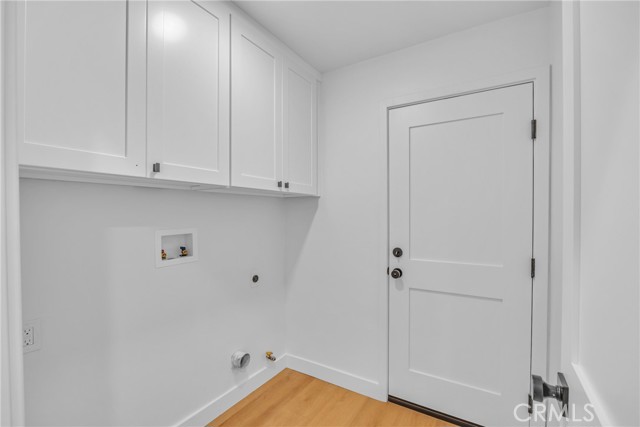 Image 32 of 50 For 20441 Whitetree Circle