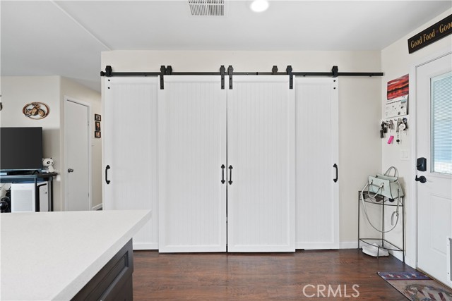 23011 Big Tee Drive, Canyon Lake CA: https://media.crmls.org/medias/78cc449b-a432-4ee4-9131-3658eda5da4f.jpg