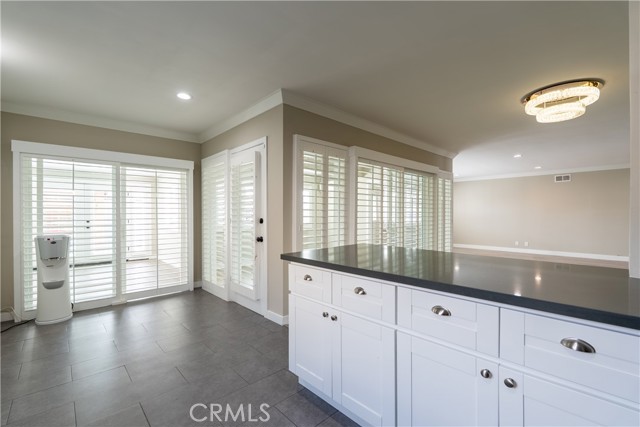 Detail Gallery Image 13 of 40 For 17200 Willard, Lake Balboa,  CA 91406 - 3 Beds | 2/1 Baths