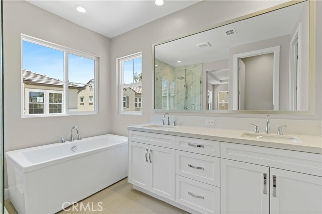 726 Olivier Drive, Placentia CA: https://media.crmls.org/medias/78ccaa04-3ee8-4410-aabb-ae31e98a4e15.jpg