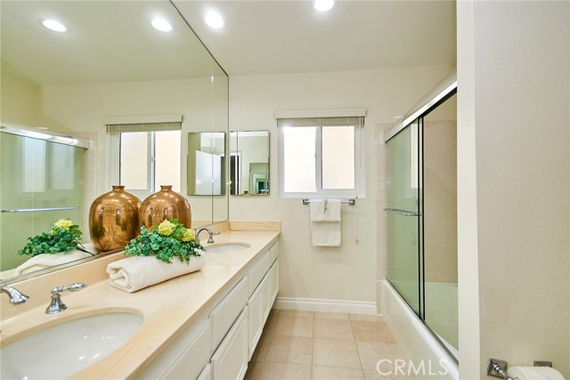 3015 Carolwood Lane, Torrance CA: https://media.crmls.org/medias/78ccee3e-fd8c-4a83-a2e9-a2951048db4a.jpg