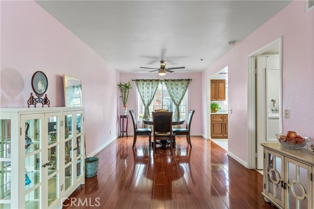 Detail Gallery Image 11 of 45 For 119 N Alhambra Ave #D,  Monterey Park,  CA 91755 - 3 Beds | 3 Baths