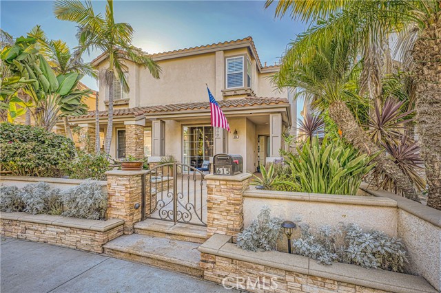 Detail Gallery Image 1 of 1 For 615 Lake St, Huntington Beach,  CA 92648 - 3 Beds | 2/1 Baths