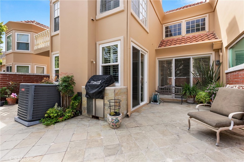 78ce9abf 7f60 4c29 9dd2 661a3f320f2d