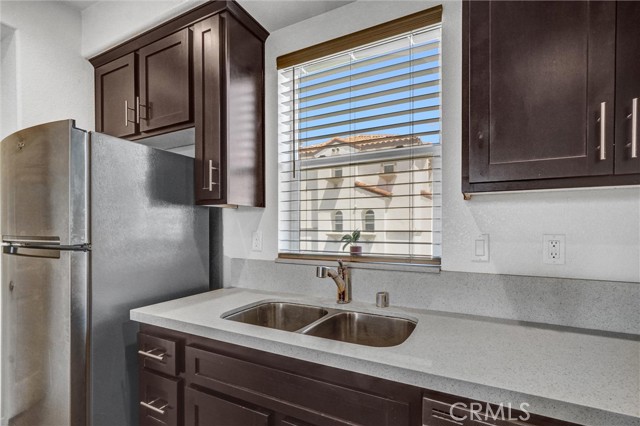 Detail Gallery Image 17 of 33 For 3540 W Savanna St, Anaheim,  CA 92804 - 2 Beds | 2/1 Baths
