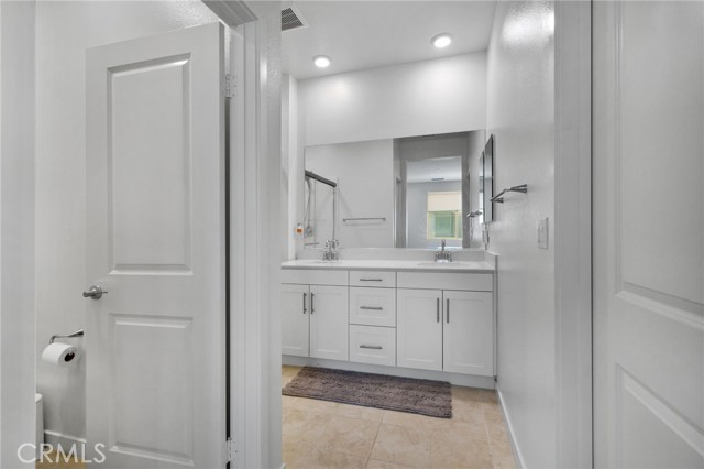 Detail Gallery Image 20 of 47 For 3570 E Peckham Paseo #3,  Ontario,  CA 91761 - 3 Beds | 2/1 Baths