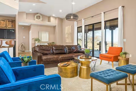 Detail Gallery Image 3 of 70 For 62398 Cope Ln, Joshua Tree,  CA 92252 - 5 Beds | 2/1 Baths