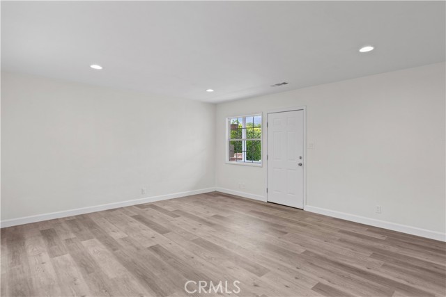 10947 Mather Avenue photo 6