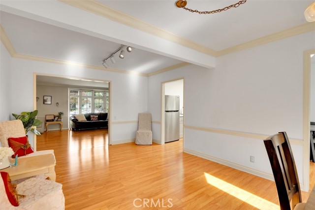 Detail Gallery Image 18 of 44 For 4415 Morella Ave, Studio City,  CA 91607 - 4 Beds | 4 Baths