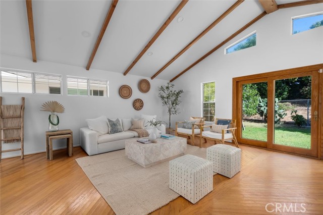 5545 Konya Drive, Torrance CA: https://media.crmls.org/medias/78d1420d-849c-40e2-9384-78d519fd72da.jpg