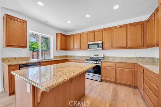 Detail Gallery Image 10 of 30 For 1984 Bronte Rd, San Jacinto,  CA 92583 - 5 Beds | 3 Baths