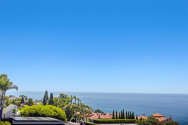 32091 Virginia Way, Laguna Beach CA: https://media.crmls.org/medias/78d26fb3-3523-4198-b02c-358de622bb09.jpg
