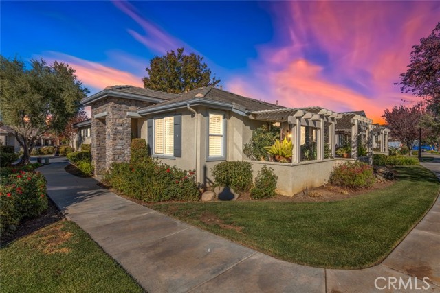 Detail Gallery Image 1 of 32 For 1643 Beaver #B,  Beaumont,  CA 92223 - 2 Beds | 2 Baths