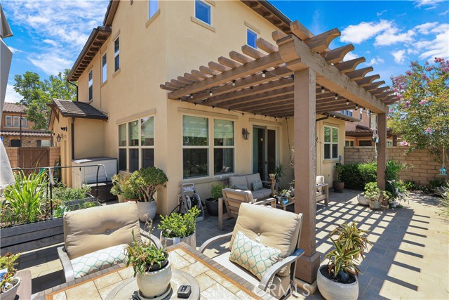 55 Fuchsia, Lake Forest CA: https://media.crmls.org/medias/78d3c30f-cabd-4c22-a6a8-98d3afe29c86.jpg
