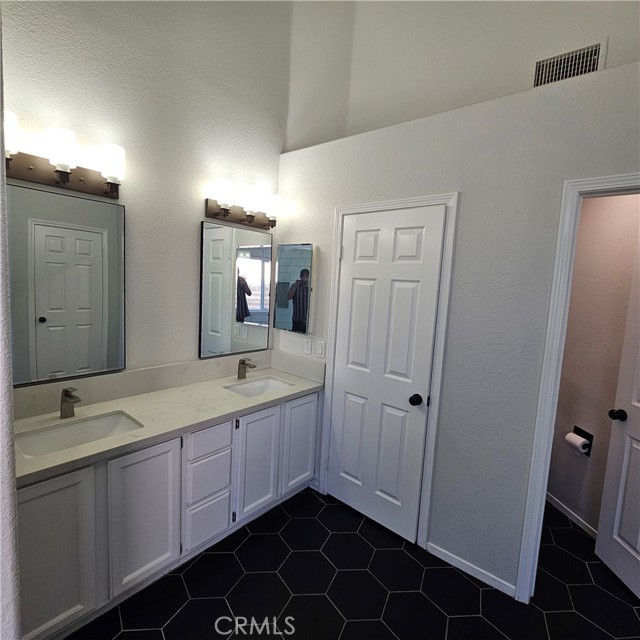 28591 Corvus Way, Menifee CA: https://media.crmls.org/medias/78d4021e-893f-4a0a-b34a-f78163aa91d0.jpg