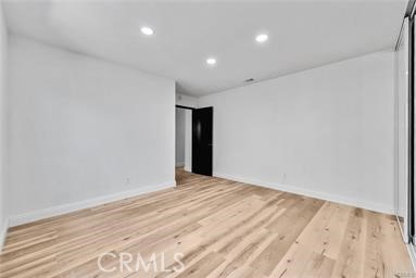 https://media.crmls.org/medias/78d404ef-758c-4b08-8d52-31687fd3e31b.jpg?preset=X-Large