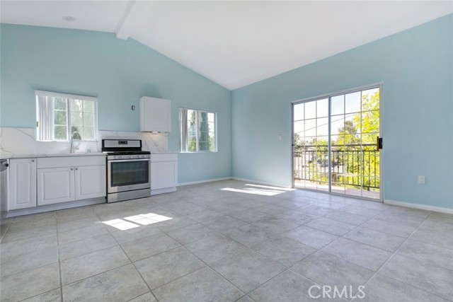 Detail Gallery Image 25 of 54 For 6648 Gaviota Ave, Lake Balboa,  CA 91406 - 4 Beds | 4 Baths