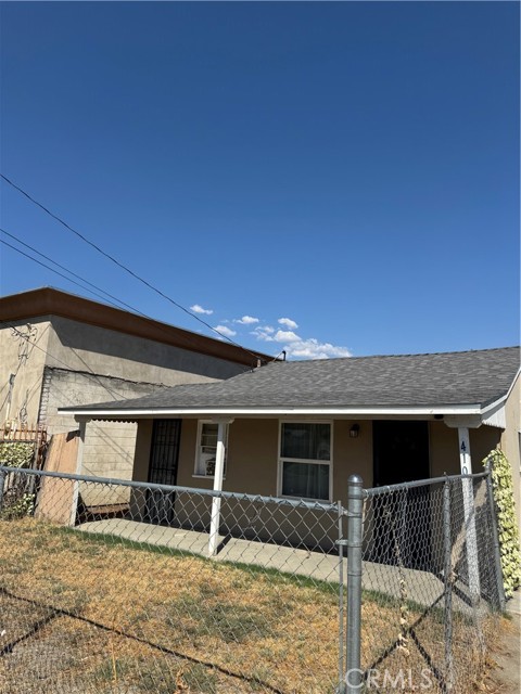 410 N San Jacinto Street, Hemet CA: https://media.crmls.org/medias/78d4a70c-c749-4b57-b0b4-4bc79b3b0864.jpg