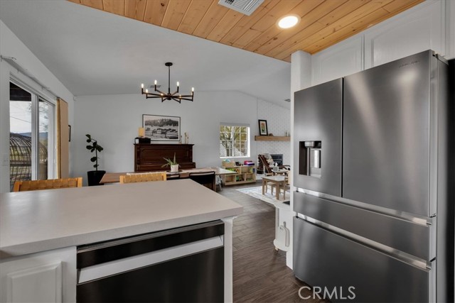 Detail Gallery Image 13 of 48 For 6463 Murrieta Ave, Yucca Valley,  CA 92284 - 3 Beds | 2 Baths